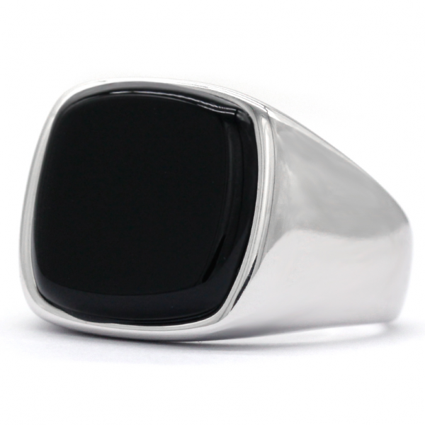 טבעת כסף 925 עם אבן שחורה