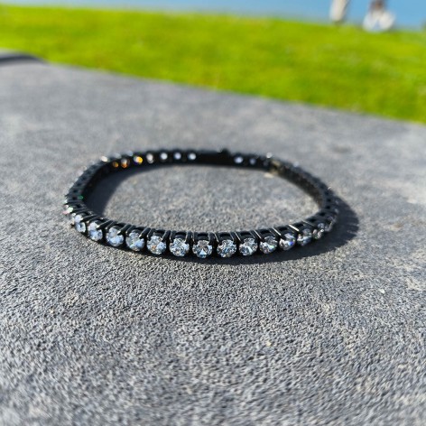 צמיד טניס שחור לגבר