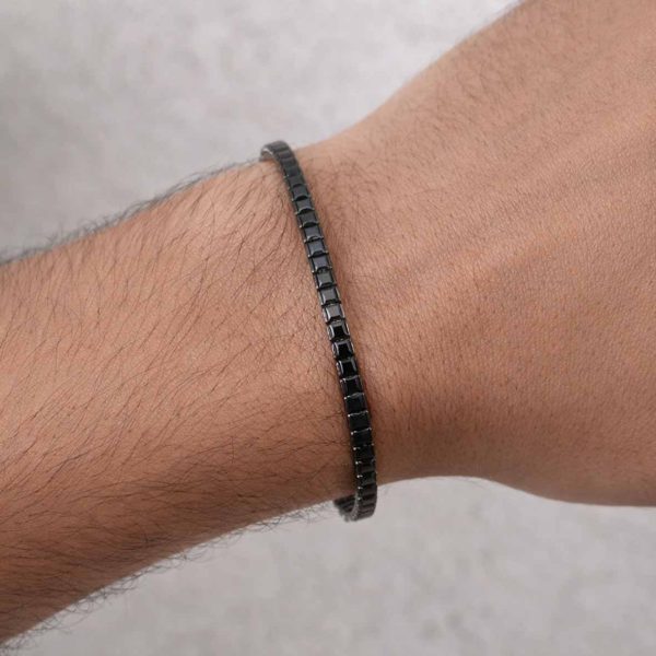 צמיד טניס על יד לגבר