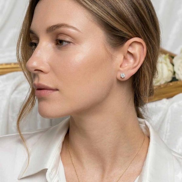 עגיל זירקון 5 מ"מ לאישה