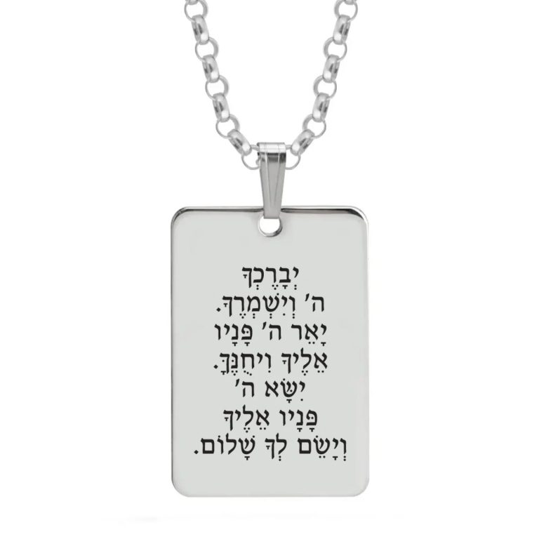 Instagram post from noyasjewelry. This post is in position 3.