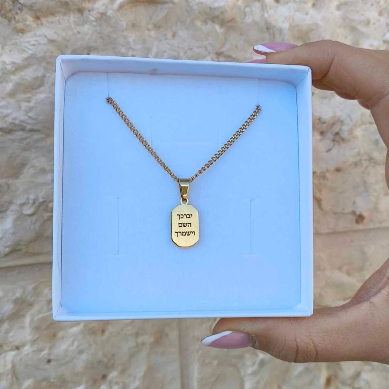 Instagram post from noyasjewelry. This post is in position 5.